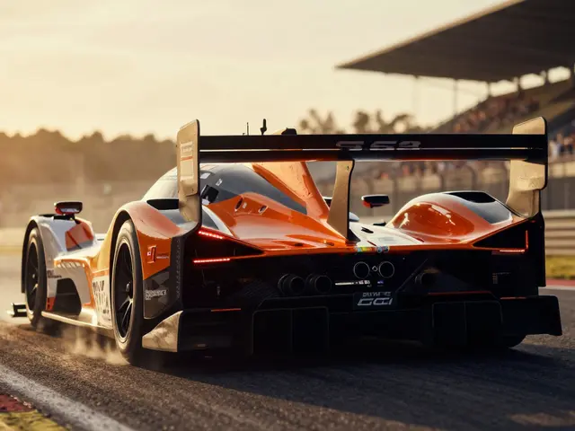 ¿Qué carro real representa a Jackson Storm en Cars 3?