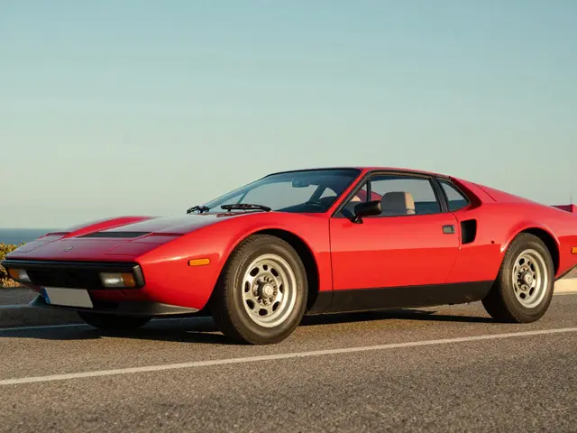 El Porsche del pobre: La historia del Triumph TR7 y otros clones